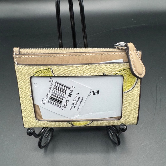 Coach Skinny ID Case in Lemon